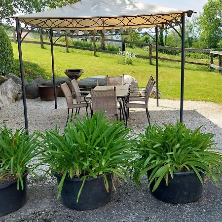 Juni-rose By Interhome Velden am Wörthersee